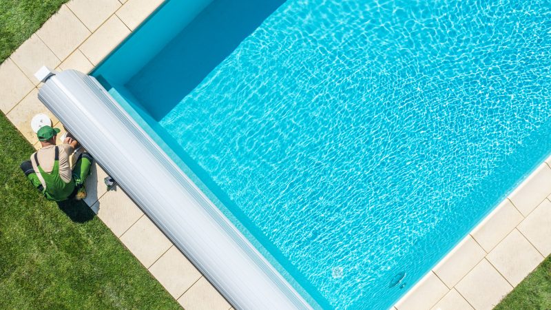 Sable ou verre filtrant : que choisir pour la filtration de sa piscine ?